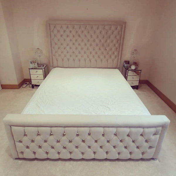 Royalistic Diamond Crystal Chesterfield Bed